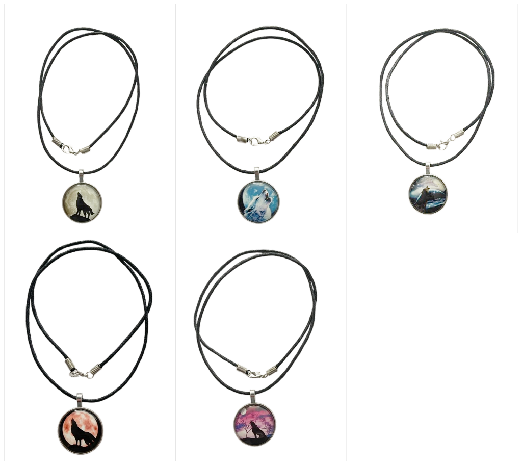 Lunar Wolf Spirit  Kette mit Wolf Motiv – Cabochon Anhänger