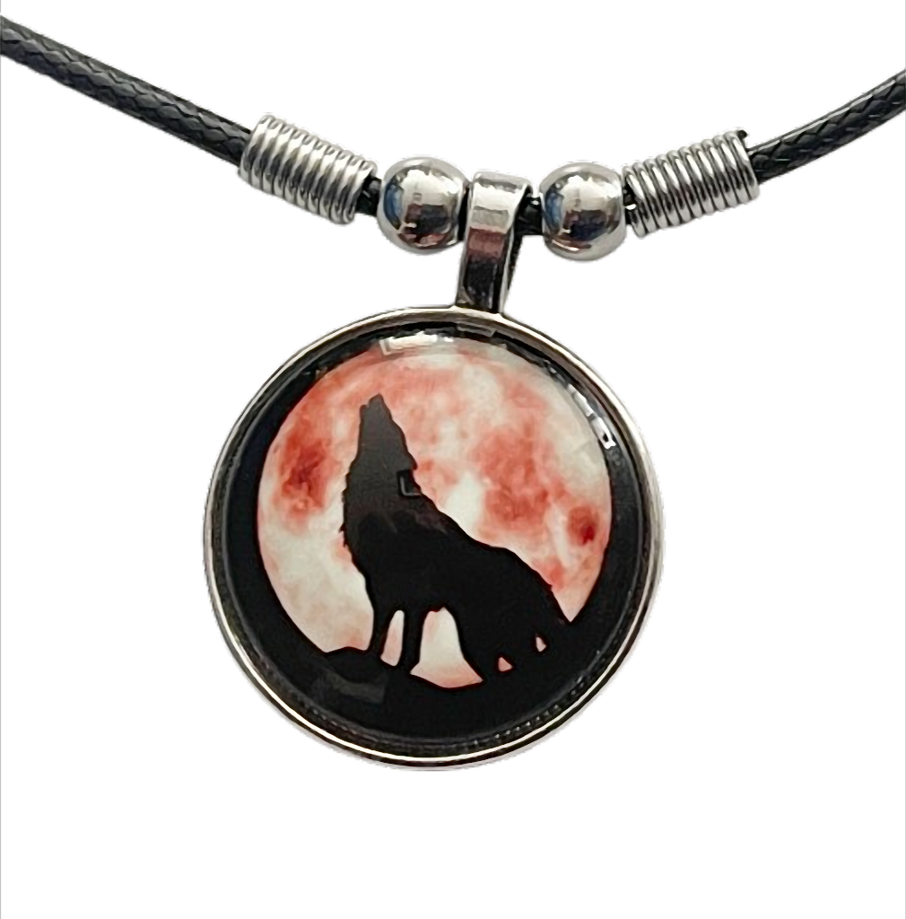 Lunar Wolf Spirit  Kette mit Wolf Motiv – Cabochon Anhänger