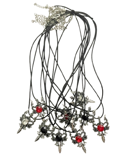 Schwert mit Drachen und Schmuckstein am Wachsband