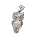 Wise Owl Steel Eulen-Anhänger aus Edelstahl – 33 × 16 × 4 mm – Öse 4,5 × 7 mm