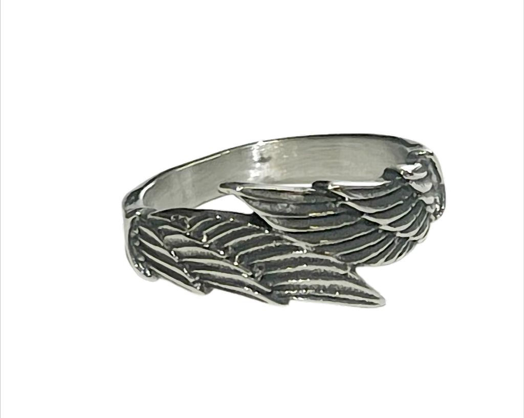 „SkyWing Elegance“ Ring Edelstahl Engelsflügel Bikerring