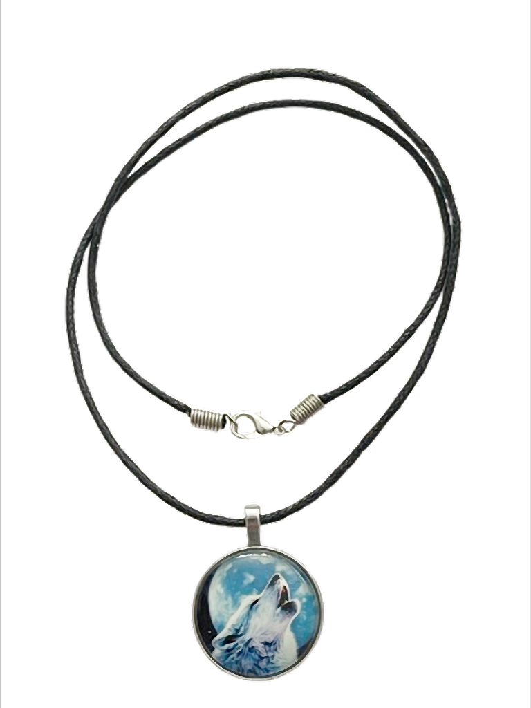 Lunar Wolf Spirit  Kette mit Wolf Motiv – Cabochon Anhänger